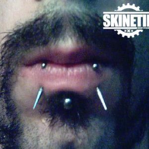 piercing_skinetik_labret_vertical_11