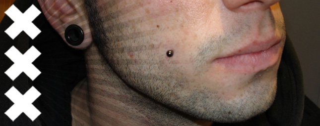 LE PIERCING de la JOUE ou CHEEK !