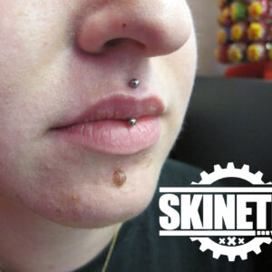 Medusa Vertical Piercing